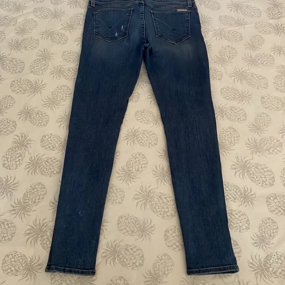 Women’s Hudson Jeans Size 28. Medium rise. - Picture 9 of 10